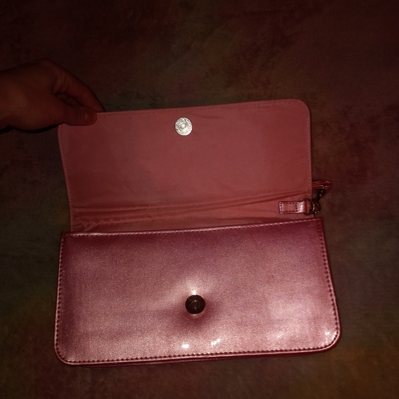 Hello Kitty Loungefly Barbie Pink Metallic Rhinestone Love Wristlet Clutch - Picture 12 of 16